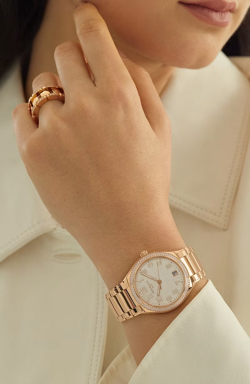 WOMEN'S TIMEPIECES