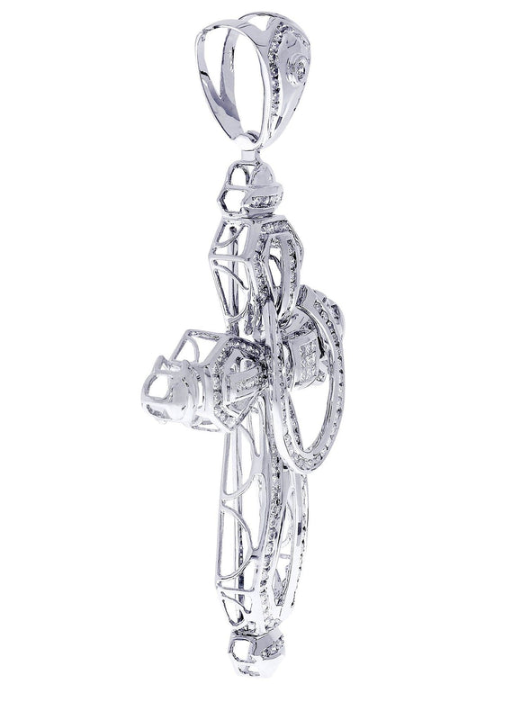Diamond Cross Pendant| 2.91 Carats| 26.13 Grams