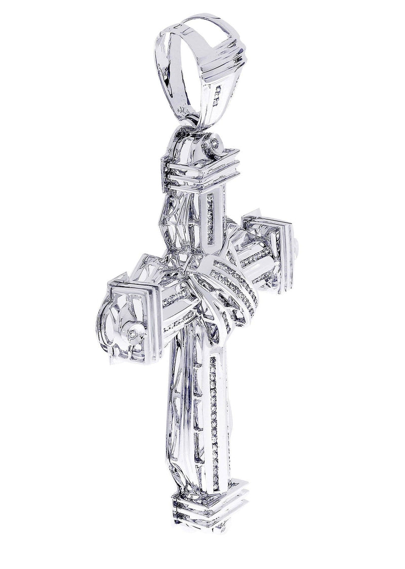 Diamond Cross Pendant| 1.04 Carats| 32.22 Grams