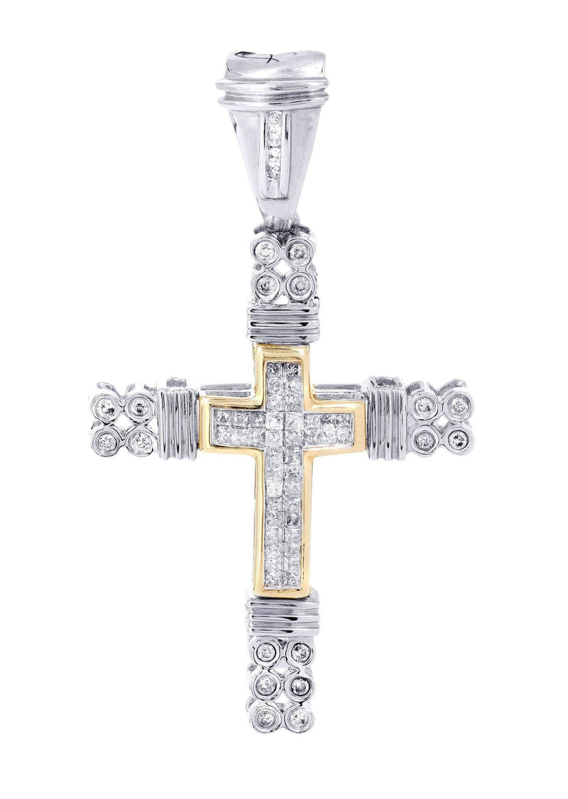 Diamond Cross Pendant | 0.68 Carats | 7.11 Grams