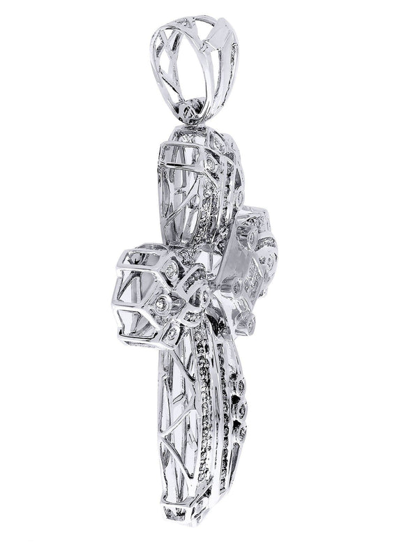 Diamond Cross Pendant| 1.85 Carats| 14.51 Grams