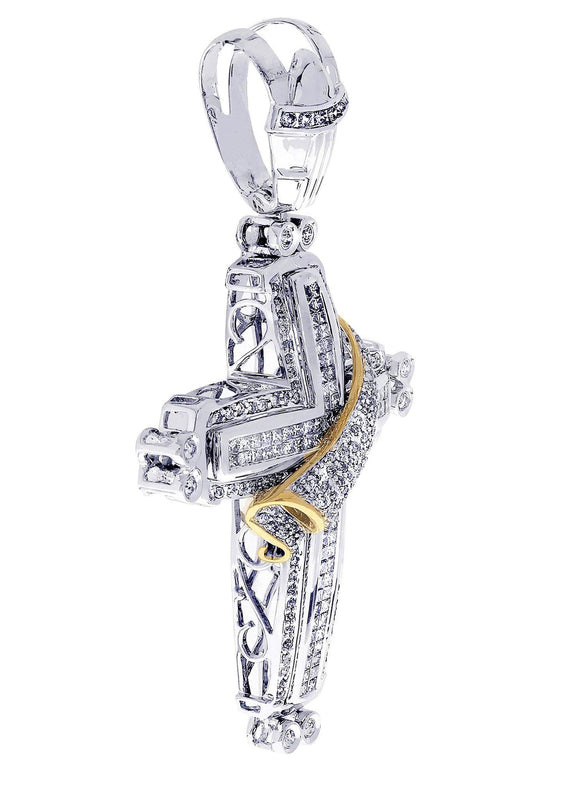 Diamond Cross Pendant| 2.85 Carats| 19.7 Grams