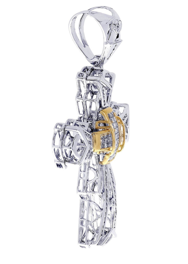 Diamond Cross Pendant| 1.51 Carats| 17.99 Grams