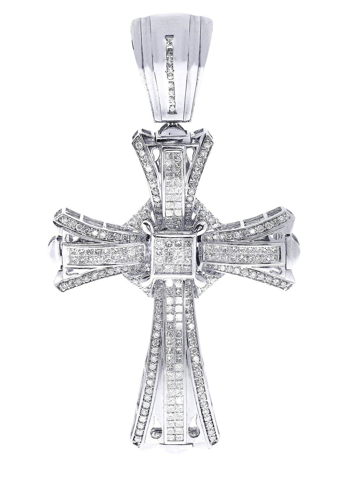 Diamond Cross Pendant| 5.34 Carats| 35.08 Grams
