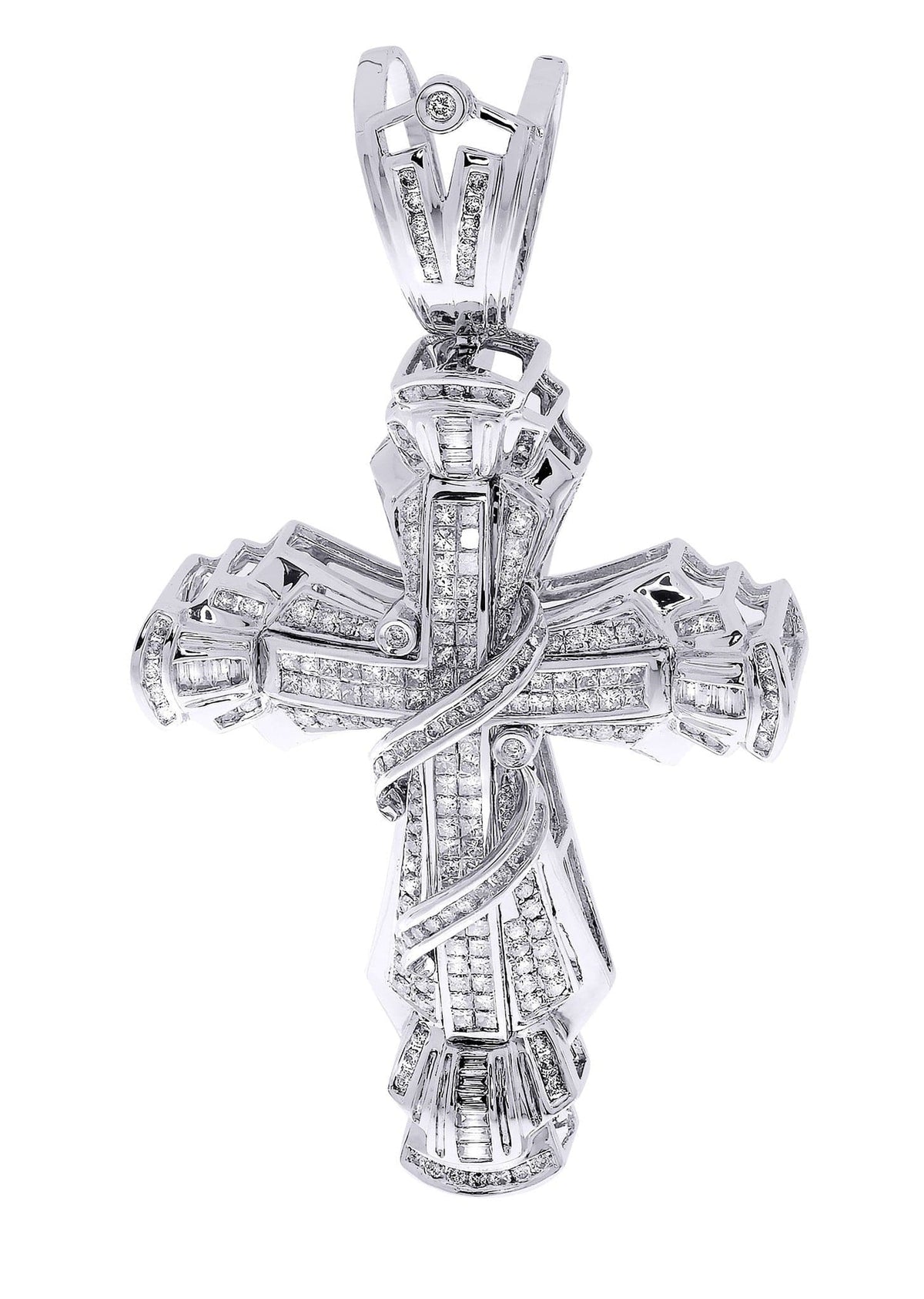 Diamond Cross Pendant| 3.23 Carats| 23.26 Grams