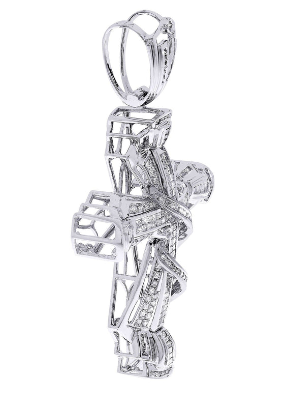 Diamond Cross Pendant| 3.23 Carats| 23.26 Grams