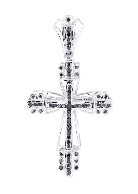 Diamond Cross Pendant | 0.73 Carats | 6.25 Grams