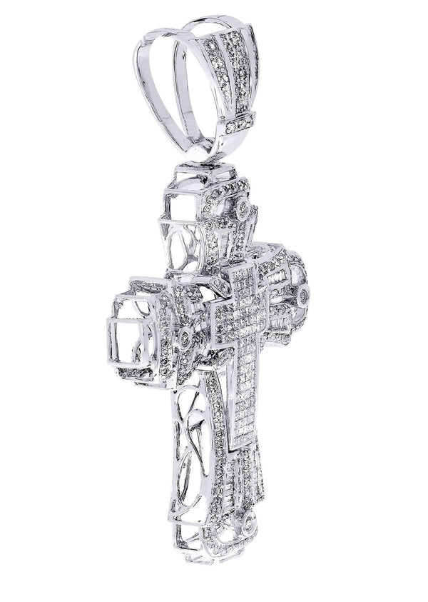 Diamond Cross Pendant| 3.18 Carats| 21.52 Grams