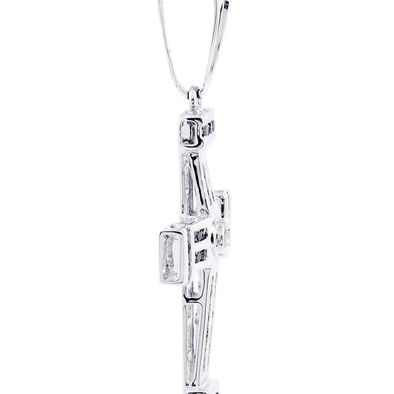 Diamond Cross Pendant | 0.69 Carats | 4.51 Grams