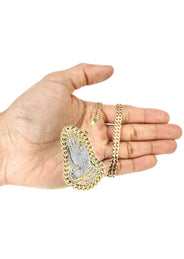 14 Yellow Gold Praying Hands Diamond Necklace | 4.23 Carats
