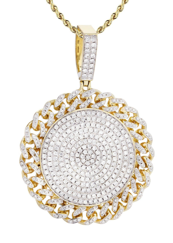 14K Yellow Gold Circle Diamond Necklace Diamond Necklace  | 4.17 Carats