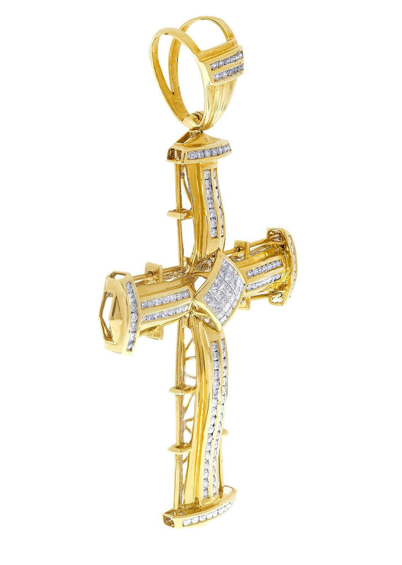 Diamond Cross Pendant| 3.08 Carats| 30.37 Grams