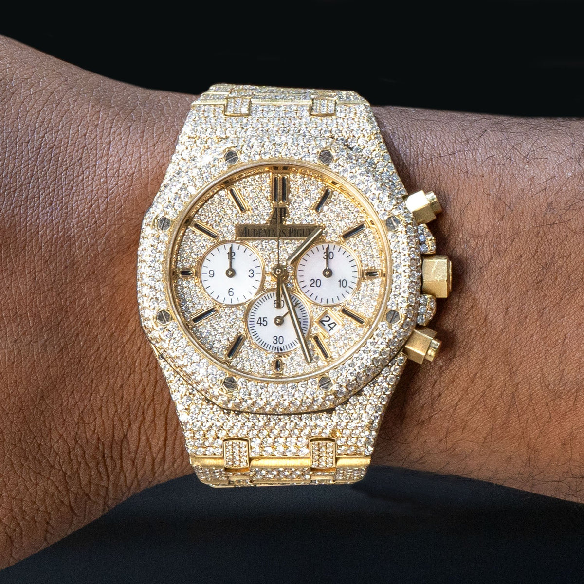 Audemars Piguet RoyalOak Chrono |  18K Gold Diamond Iced Out | 41 MM | 25 Carats