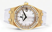 Audemars Piguet Royal Oak Watch For Women | 18K Yellow Gold | 33 Mm
