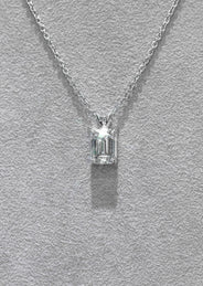 Women Jewelry - Diamond Necklace For Women | Lab Grown Emerald Diamond Solitaire Pendant