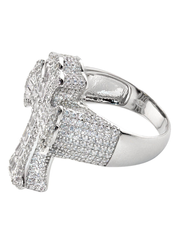 Mens Silver Baguette Cross Ring | Appx 10.8 Grams