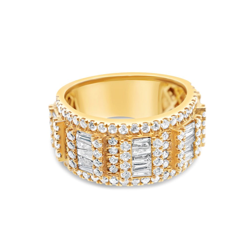 Gold Round and Baguette Diamond Ring | 14K | 2.93 CTW