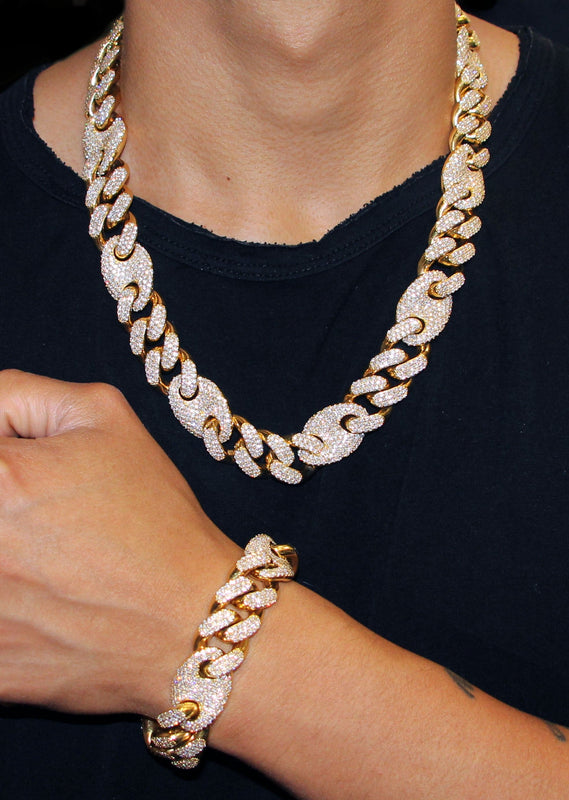 Diamond Gucci Puff Cuban Chain & Bracelet ( 18 MM )
