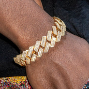 High End Jewelry - Diamond Iced Out Cuban Baguette Bracelet