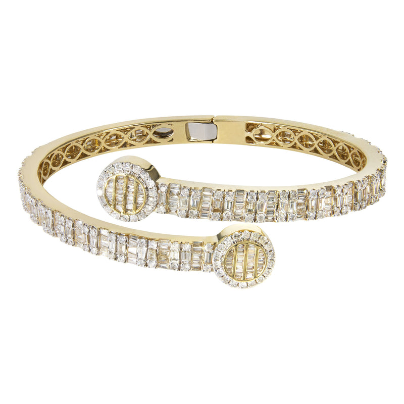 14K Yellow Gold Circle Baguette Diamond Bangle