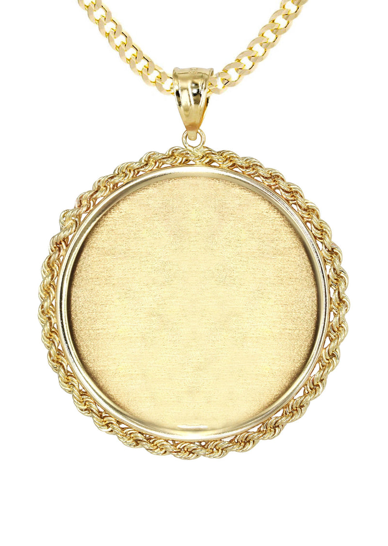 14K Yellow Gold Round Rope Link Picture Pendant Necklace | Appx. 1.6 Inch
