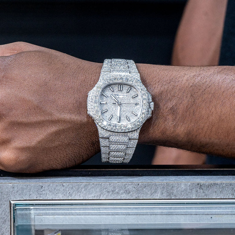 Patek Philippe Nautilus 5711 | Fully Iced Out | 22 Carats | 40 MM | Stainless Steel