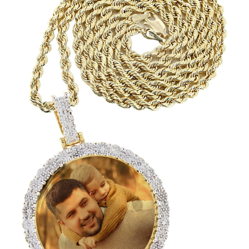 10K Yellow Gold Diamond Round Picture Pendant Necklace | Appx. 19 Grams