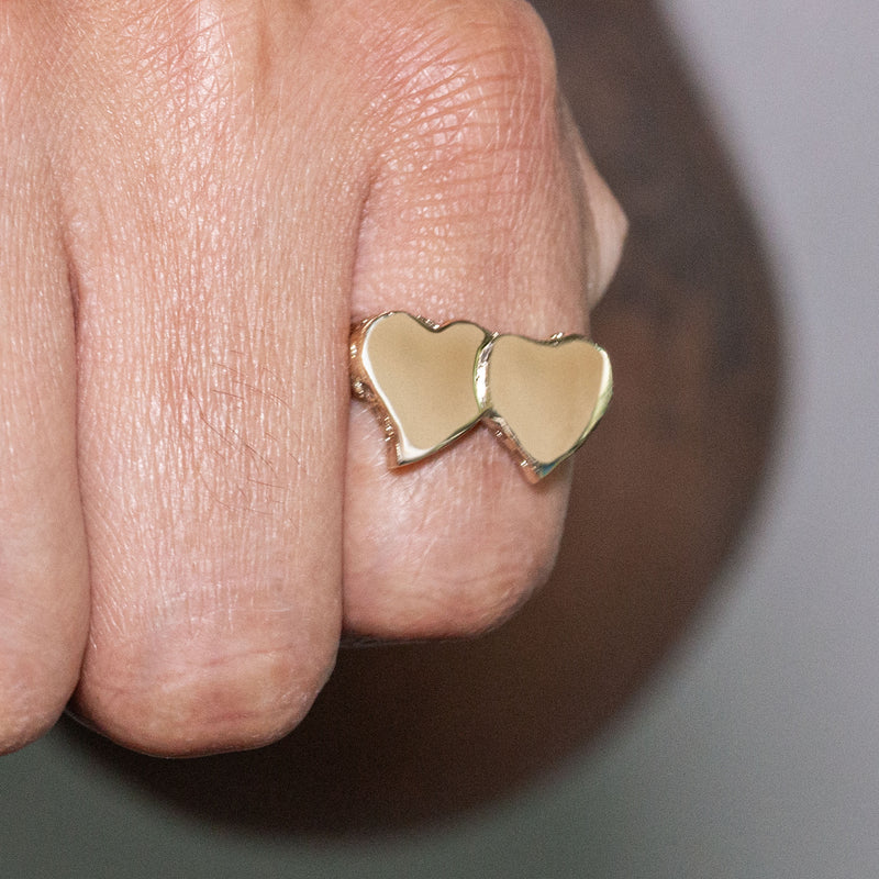 Mens Hearts Signet Ring - 10K Gold | 3.3 Grams