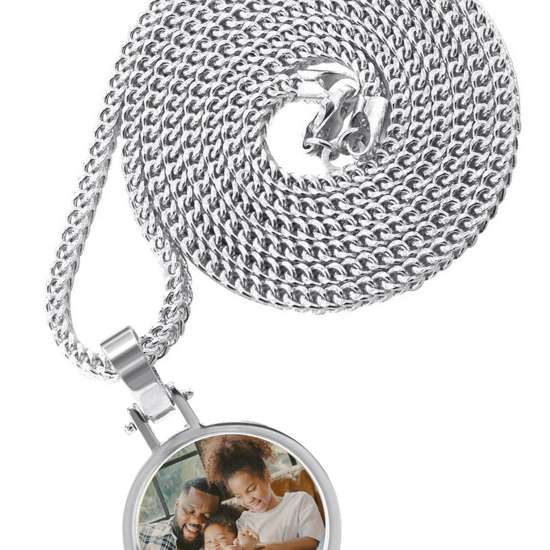 10K/14K White Gold Small Round Picture Pendant Necklace