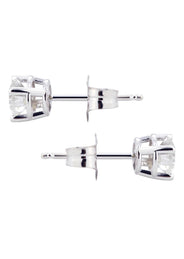 Round Diamond Stud Earrings | 0.5 Carats