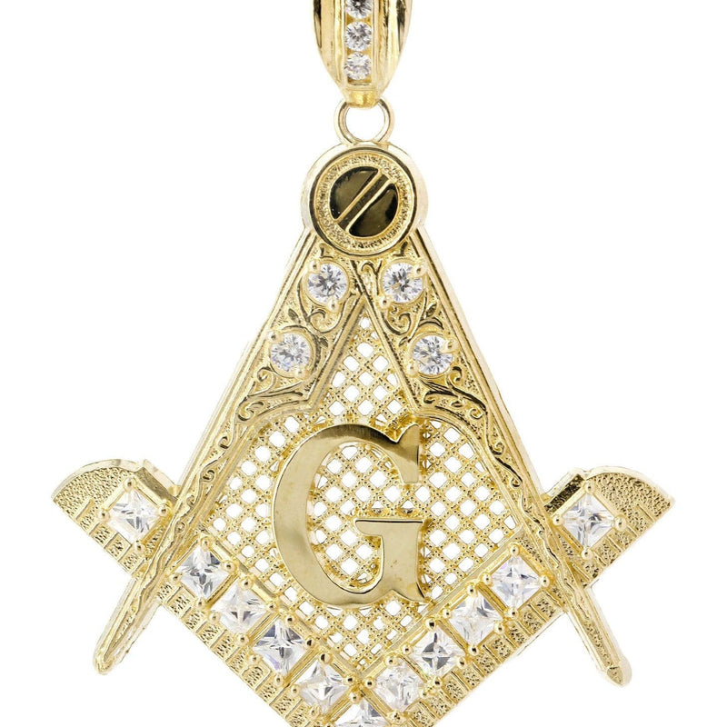 Mason  10K Gold Pendant | 9.4 Grams