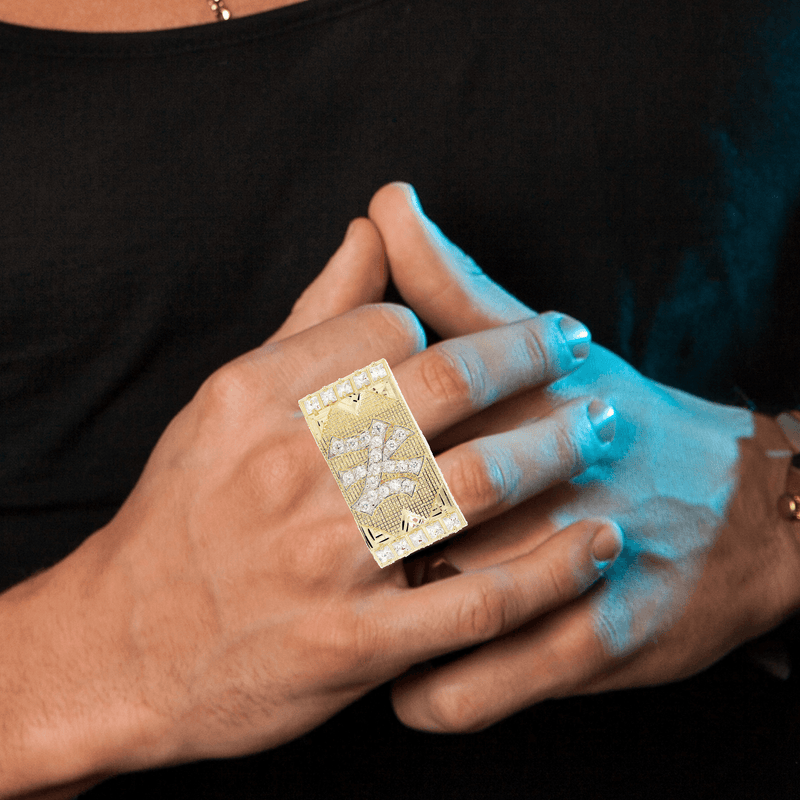 Yankees  10K Gold Mens Ring | 14 Grams