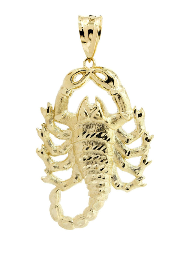 Scorpio 10K Gold Pendant | 13 Grams