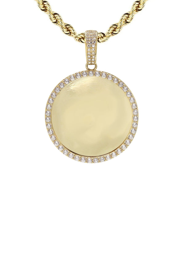 10K Yellow GoldSmall Cz Round Picture Necklace | Appx. 14.9 Grams